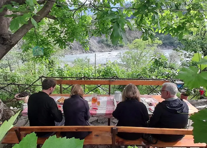 Honey-House “Kastrioti”