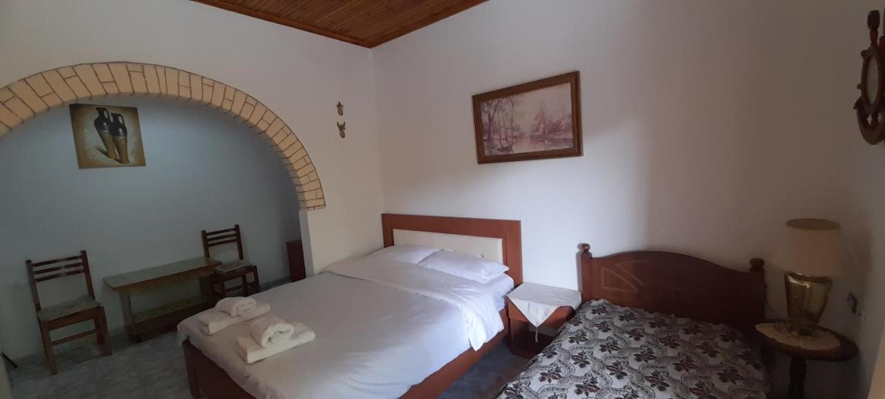 Honey-house “kastrioti” Accommodatie bij particulieren